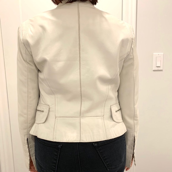 Sexy cropped white leather jacket - Picture 8 of 9
